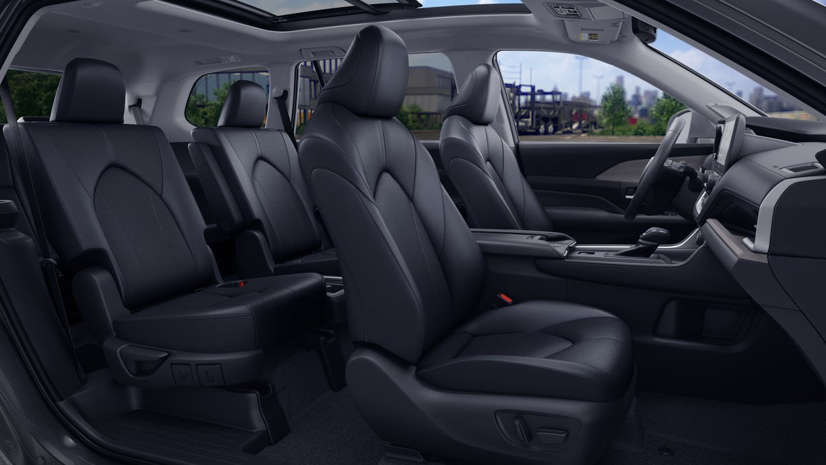 New 2026 Toyota Grand Highlander AWD image 22