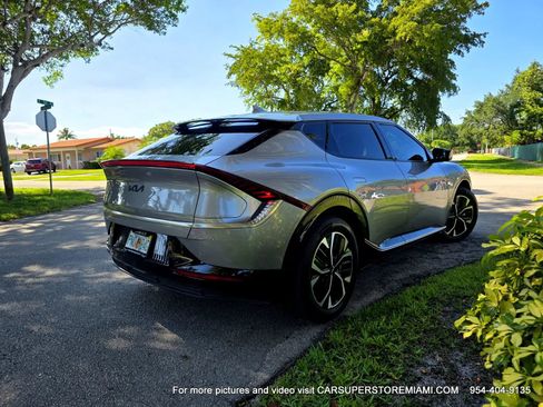 Used 2022 Kia EV6 Wind RWD image 15