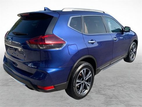 Used 2018 Nissan Rogue SL AWD/4WD image 3