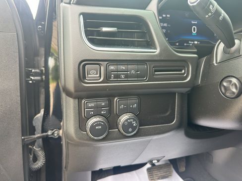 Used 2024 Chevrolet Tahoe RST w/ Luxury Package AWD/4WD image 15
