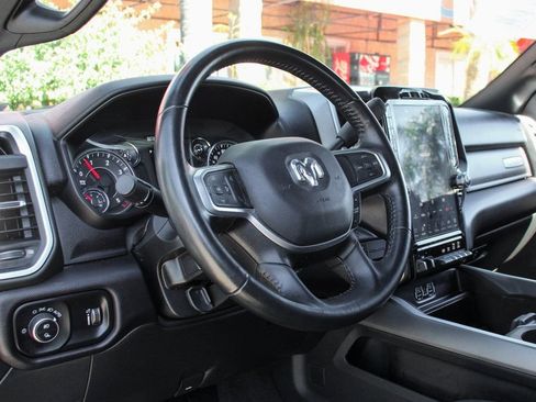 Used 2024 RAM 2500 Big Horn w/ Night Edition AWD/4WD image 17