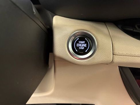 Used 2021 Buick Envision Avenir w/ Technology Package II AWD/4WD image 24