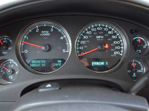 Used 2014 GMC Sierra 2500 Denali AWD/4WD image 29