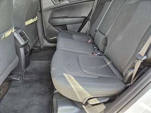 Used 2025 Kia Sportage LX FWD image 18
