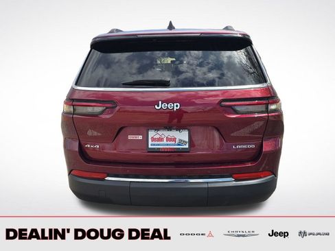 Used 2024 Jeep Grand Cherokee L Laredo w/ Trailer Tow Package AWD/4WD image 5