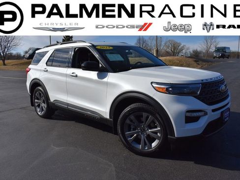 Used 2023 Ford Explorer XLT w/ XLT Sport Appearance Package image 1