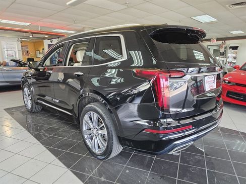 Used 2020 Cadillac XT6 Premium Luxury image 6