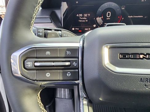 New 2026 GMC Acadia Denali Ultimate w/ LPO, Illumination Package image 12