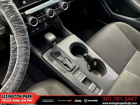 Used 2022 Honda Civic EX image 17