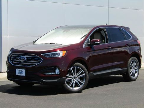 Used 2024 Ford Edge Titanium w/ Equipment Group 301A AWD/4WD image 33