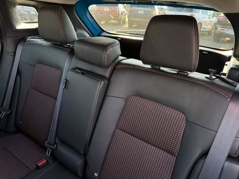 New 2025 Nissan Kicks SR image 10