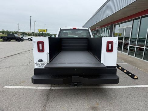 Used 2019 Ford F250 XL w/ Power Equipment Group RWD image 6