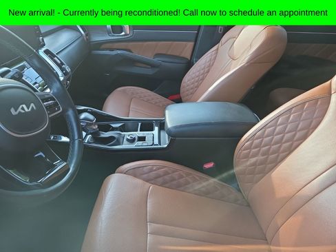 Used 2022 Kia Sorento SX Prestige w/ Rust Color Package image 13