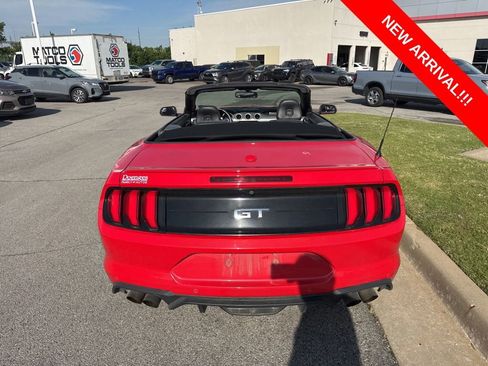 Used 2018 Ford Mustang GT Premium RWD image 5