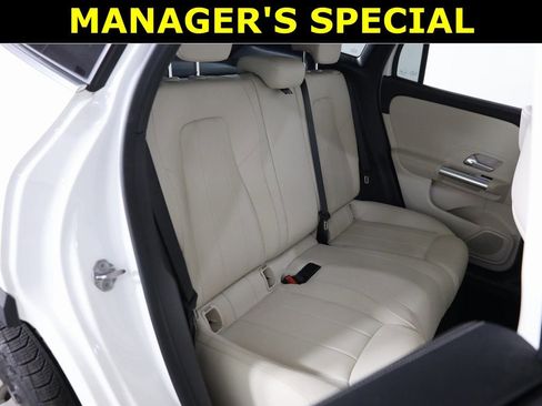 Certified 2023 Mercedes-Benz GLA 250 4MATIC w/ Premium Package image 46