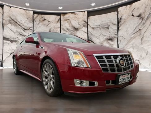 Used 2012 Cadillac CTS Premium RWD image 3