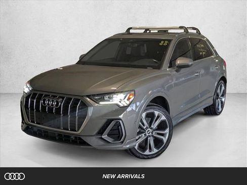 Used 2021 Audi Q3 2.0T Premium Plus image 1