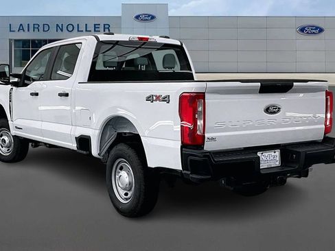 New 2026 Ford F250 XL AWD/4WD image 3
