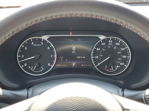Certified 2025 Nissan Sentra SR w/ SR Premium Package FWD image 13