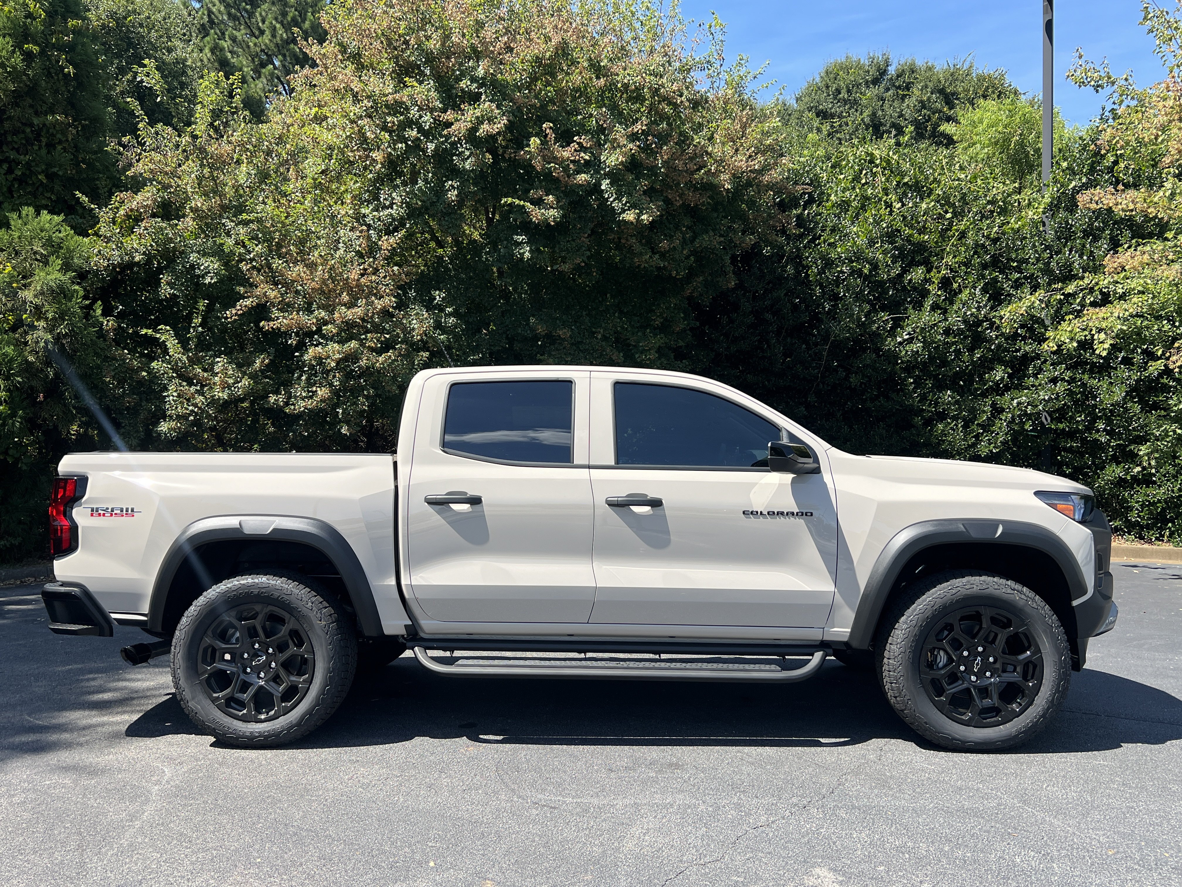 New 2026 Chevrolet Colorado Trail Boss AWD/4WD image 10