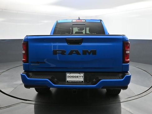 New 2026 RAM 1500 2WD Crew Cab image 8