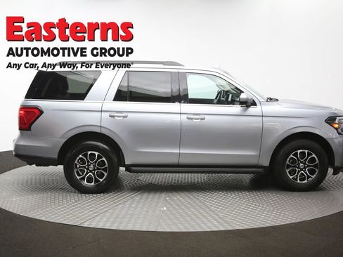 Used 2024 Ford Expedition XLT image 45