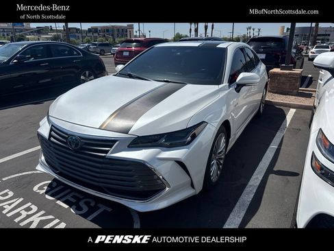 Used 2021 Toyota Avalon Limited w/ Advanced Safety Package FWD image 1