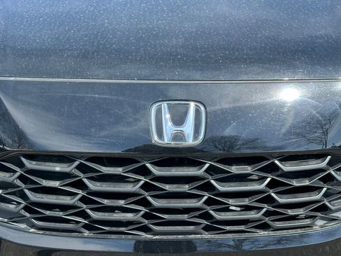 Used 2024 Honda HR-V LX image 32