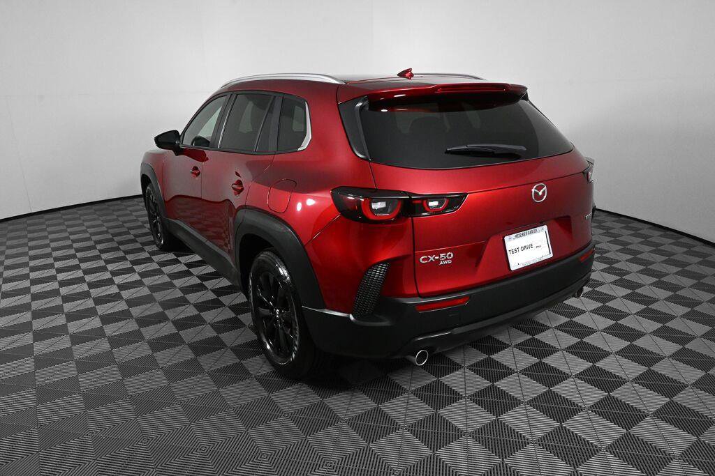 Used 2025 MAZDA CX-50 AWD 2.5 S w/ Premium Package image 26