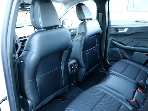 New 2025 Ford Escape SE image 20