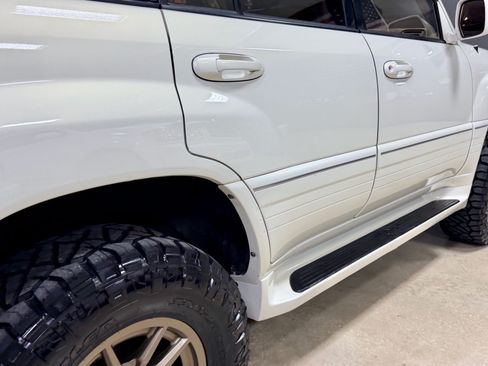 Used 2000 Lexus LX 470 4WD image 19