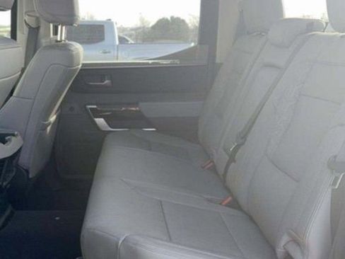 Used 2023 Toyota Tundra Limited image 11