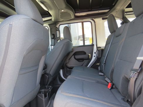 New 2025 Jeep Wrangler Sport S image 15