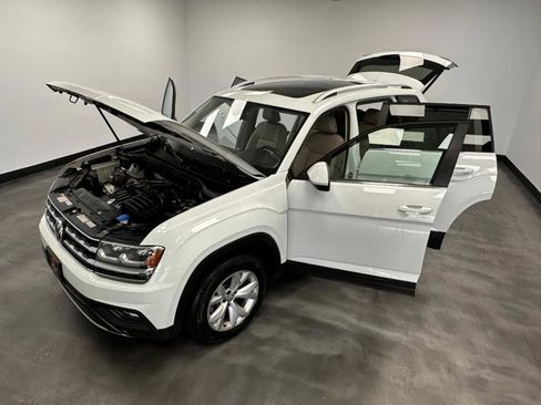 Used 2019 Volkswagen Atlas SE w/ Panoramic Sunroof Package image 49