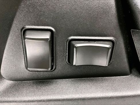 Used 2016 GMC Terrain SLE FWD image 31