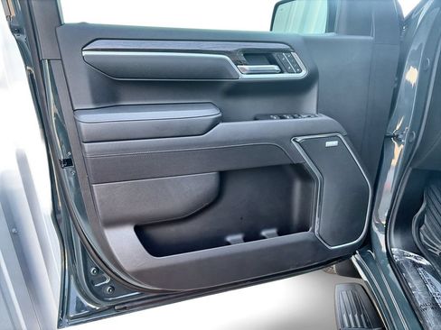 Certified 2025 Chevrolet Silverado 1500 LTZ AWD/4WD image 23