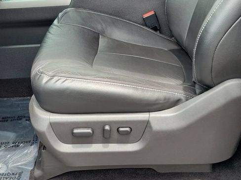 Used 2016 Ford F250 Lariat RWD image 15