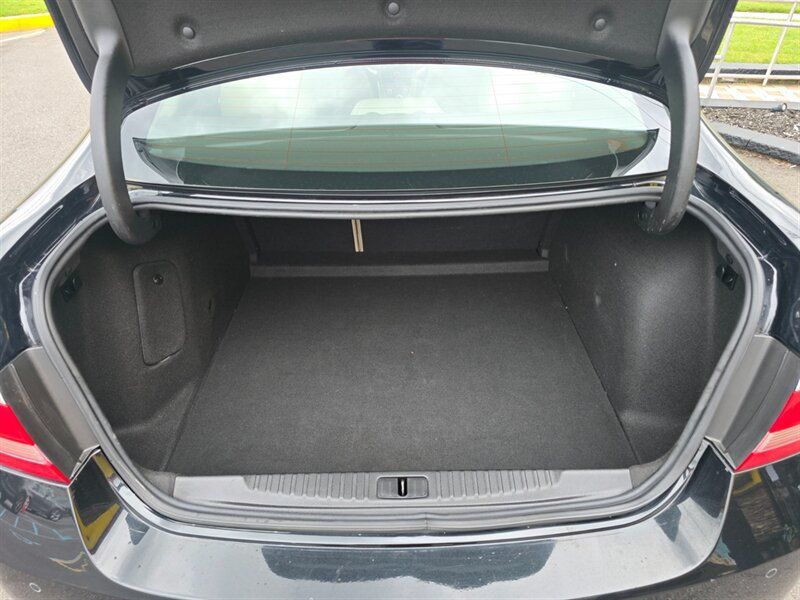 Used 2013 Buick Verano Leather FWD image 20