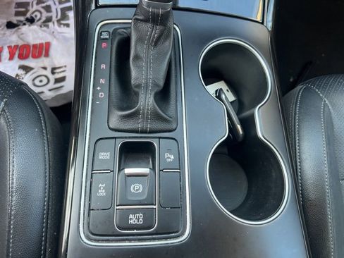 Used 2020 Kia Sorento EX image 29