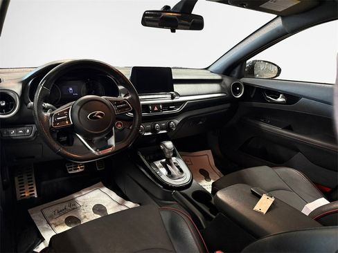 Certified 2021 Kia Forte GT w/ GT2 Package image 22