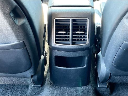 Certified 2025 Kia Sportage EX FWD image 30