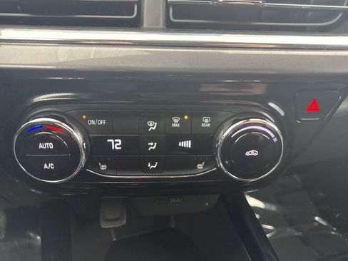 Used 2025 Chevrolet Trax ACTIV w/ Driver Confidence Package image 19