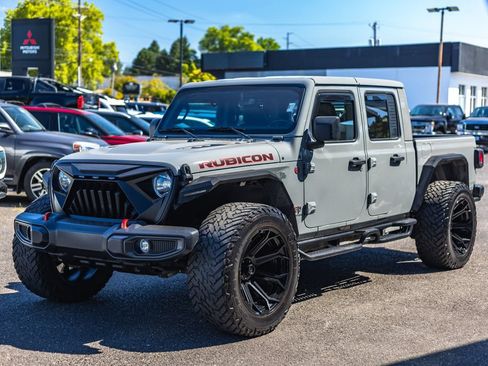 Used 2022 Jeep Gladiator Rubicon w/ Trailer Tow Package AWD/4WD image 4