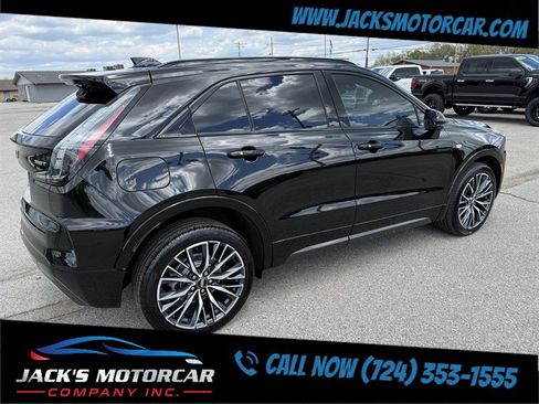 Used 2024 Cadillac XT4 Sport AWD/4WD image 8