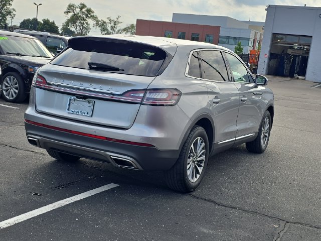 Certified 2023 Lincoln Nautilus AWD w/ Premium Package image 4