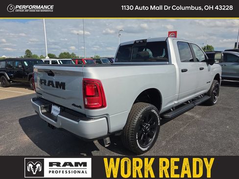 New 2026 RAM 2500 Big Horn AWD/4WD image 8