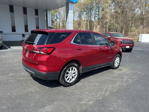 Used 2024 Chevrolet Equinox LT w/ LPO, Floor Liner Package image 23