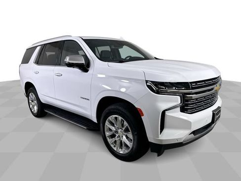 Used 2024 Chevrolet Tahoe Premier AWD/4WD image 2