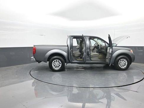 Used 2016 Nissan Frontier SV AWD/4WD image 42