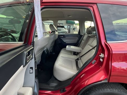 Used 2016 Subaru Forester 2.5i Touring w/ Popular Package #2 image 21